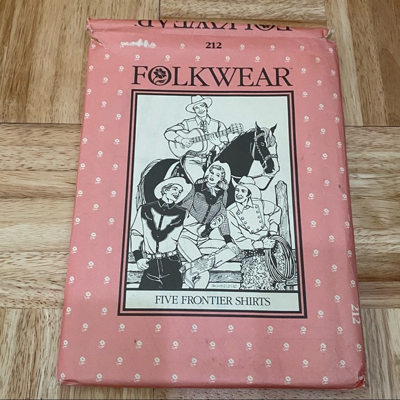 Lot of 4 Vintage Folkwear #102 #118 #125 #127 Collectible Sewing Patterns - Picture 7 of 10